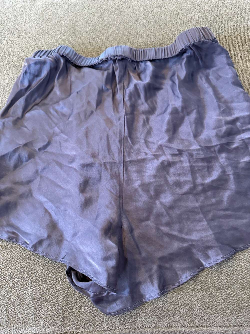 Silk Silky 100% Silk Purple Shorts Sleepwear Large (TD) - Picture 3 of 3